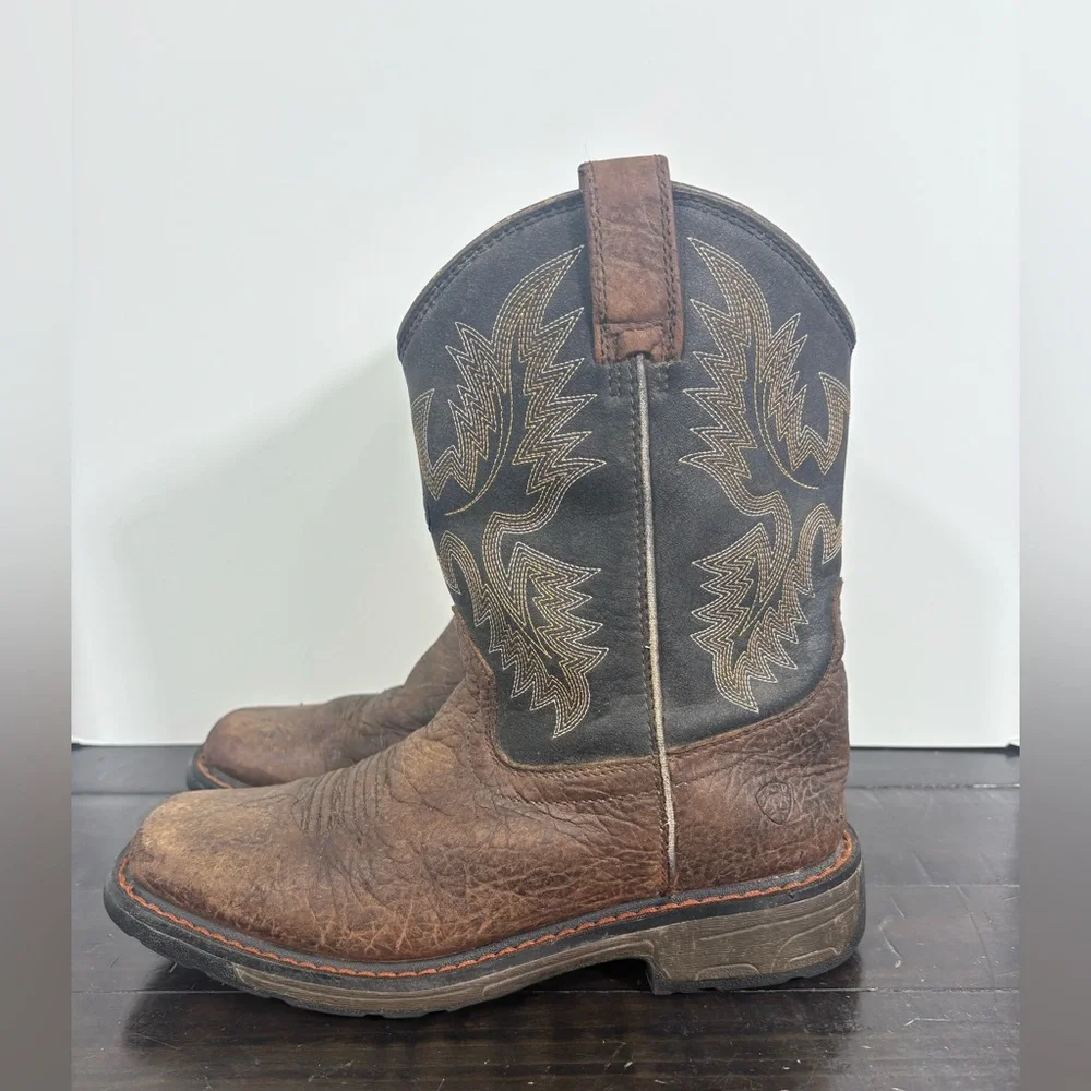 Ariat® Children's Workhog Square Toe Brown & Black Boots Size 3